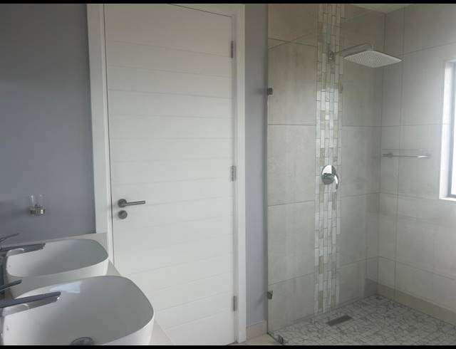 2 BEDROOM VILLA FOR SALE IN SHAKAS ROCK
